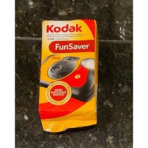 Kodak FunSaver CAT8617763 35mm Expired Film Single-Use Camera 27 Exposures NIB
